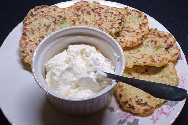 Zucchini pancakes — Oladyi